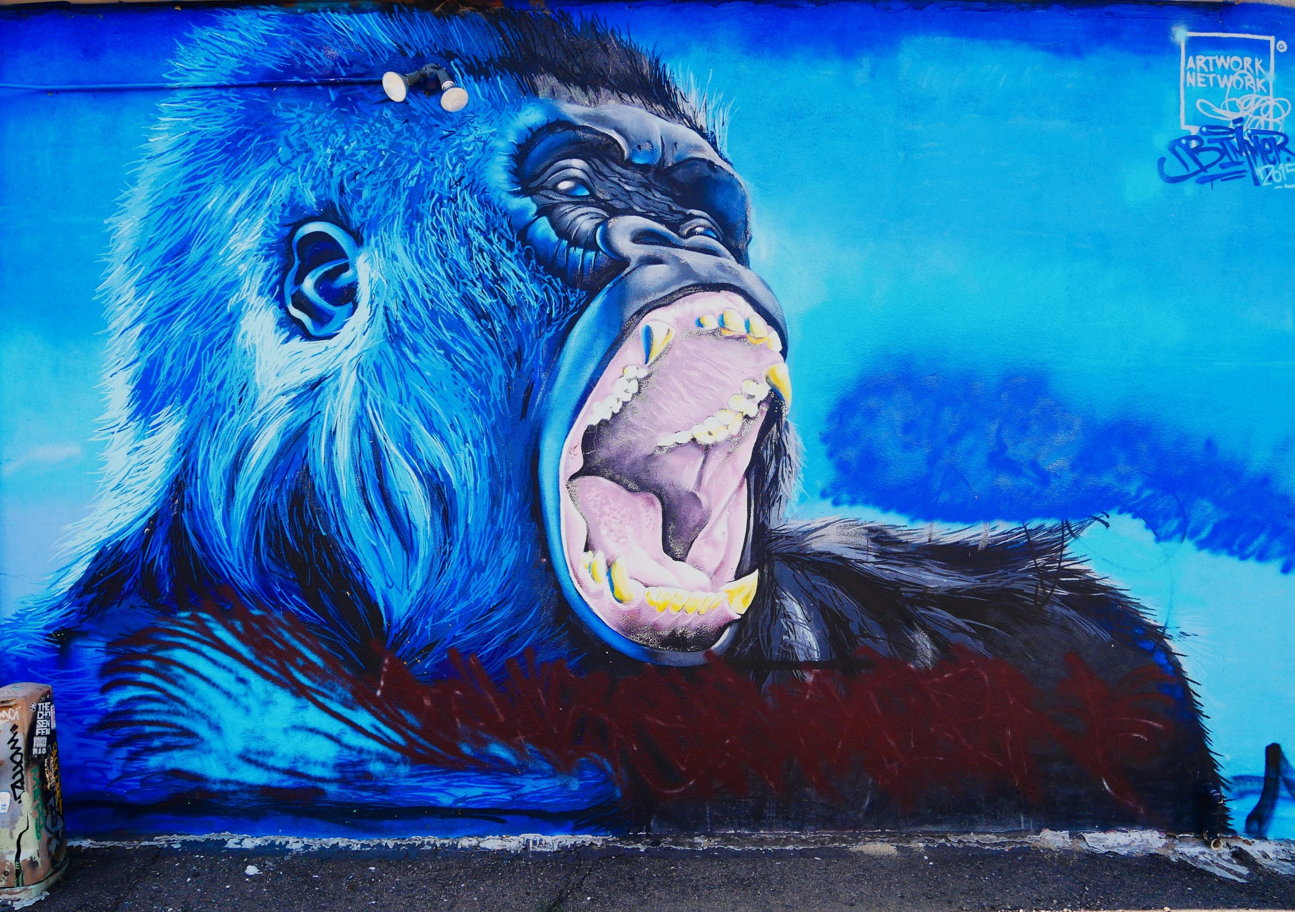 Planet of Apes street art, gorilla angry